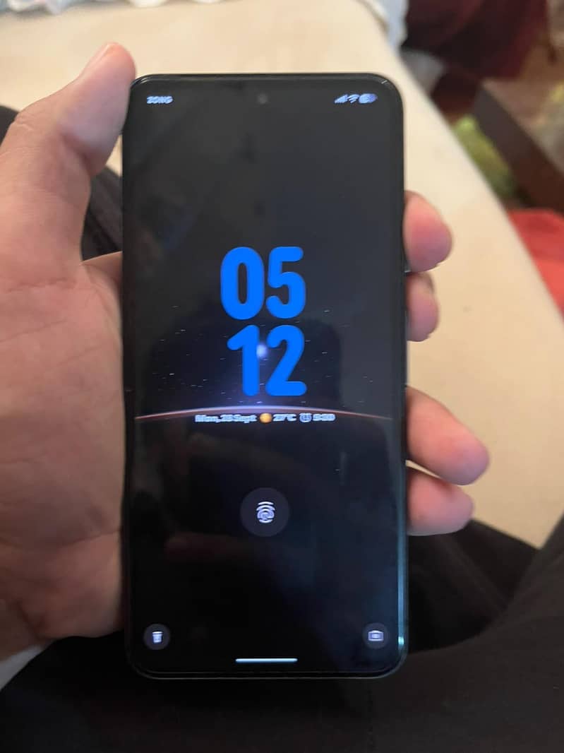 Google Pixel 8 4