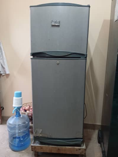 Waves fridge working for sale in karachi