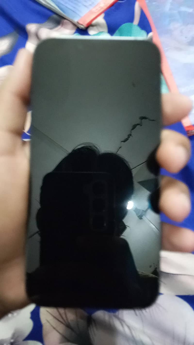 Apple iPhone 13 Pro 1