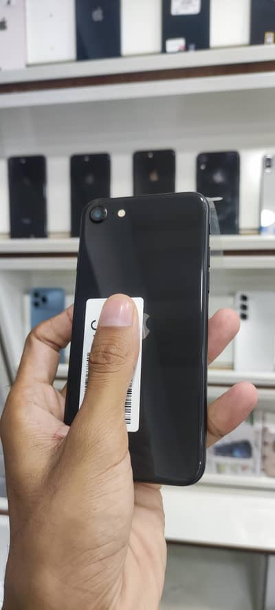 Apple iPhone SE