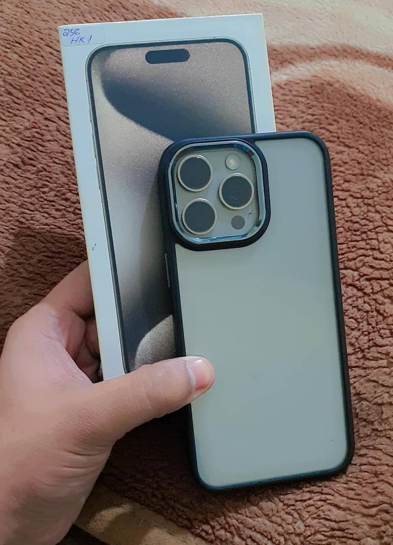 Apple iPhone 15 Pro Max 1