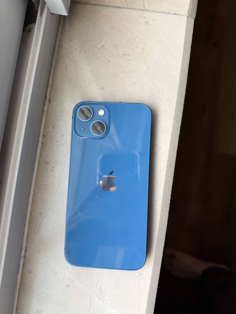 Apple iPhone 13 1