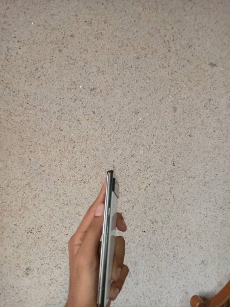 Google Pixel 6a 1