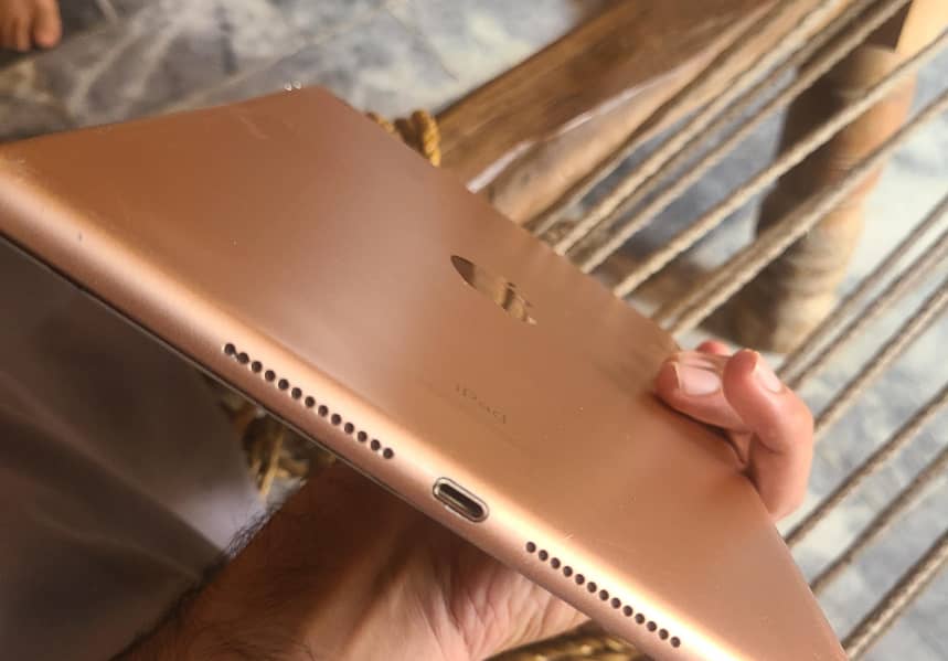 ipad 8 generation 1