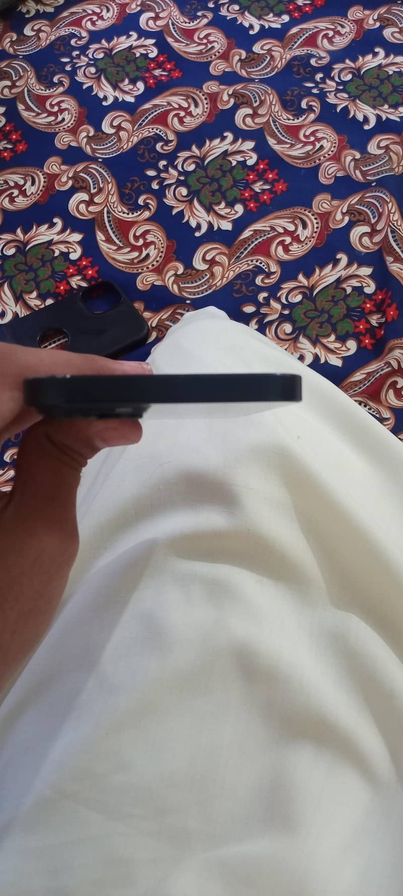 Apple iPhone 14 plus 4