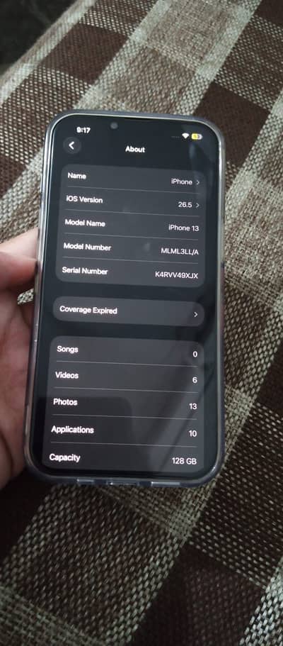 Apple iPhone 13