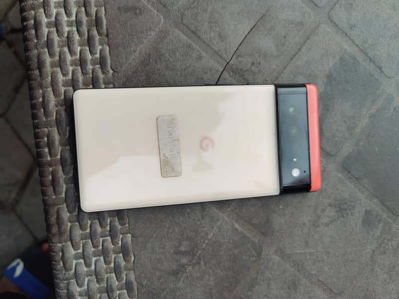 Google Pixel 6 8/128 0