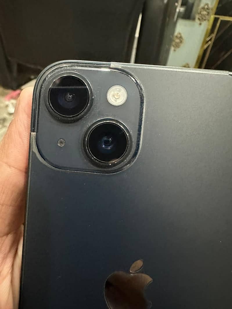 Apple iPhone 14 3