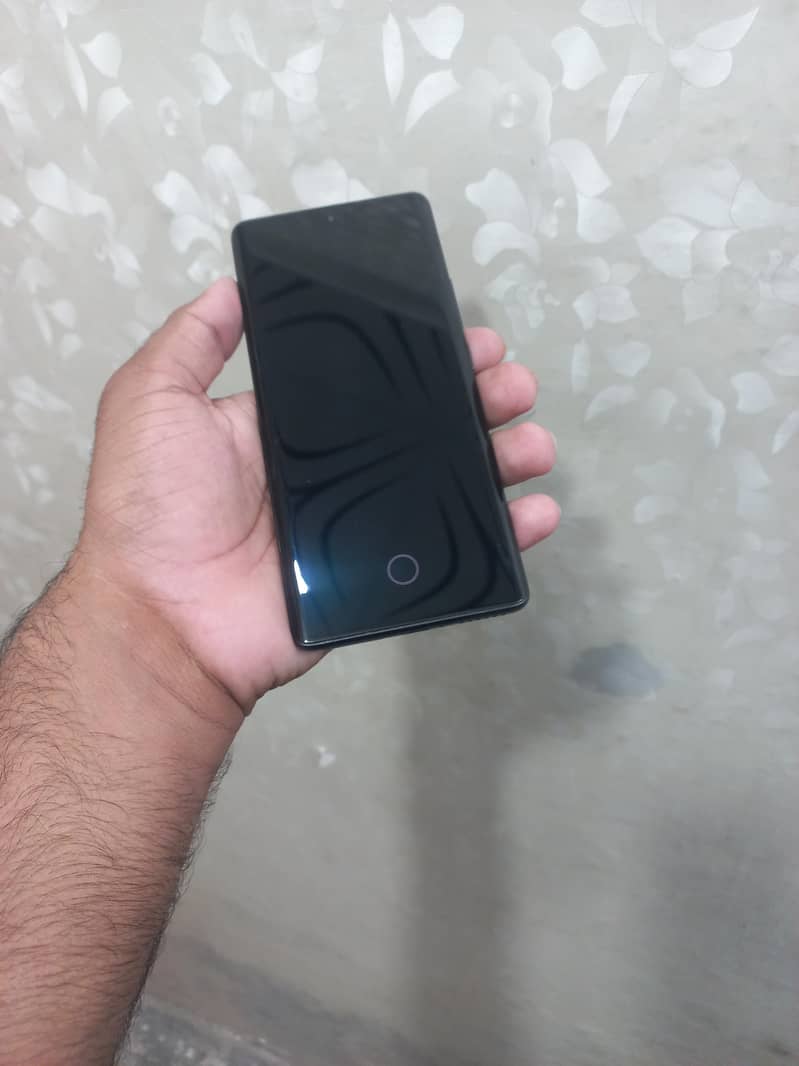 Xiaomi Redmi Note 14 Pro 3