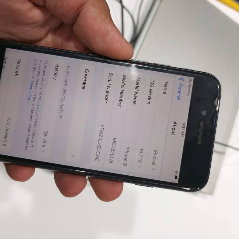 Apple iPhone 8 1