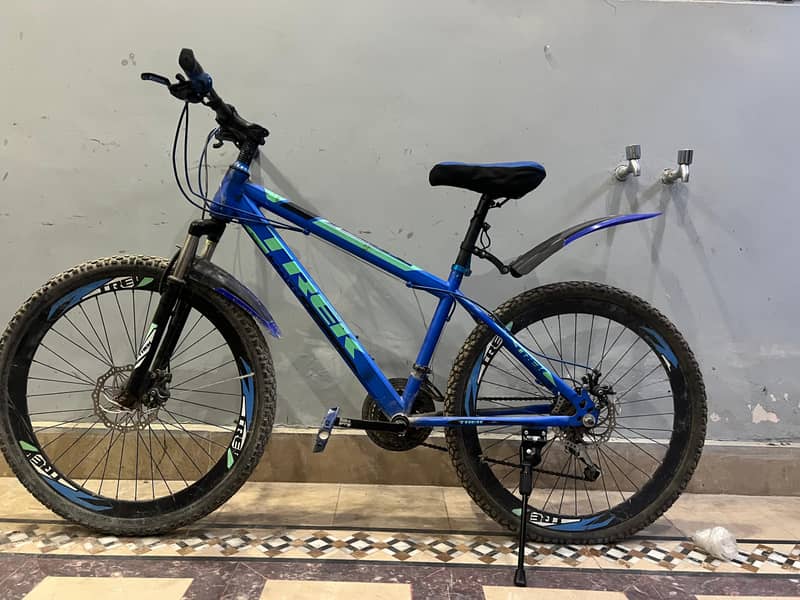 TREK BICYCLE 3