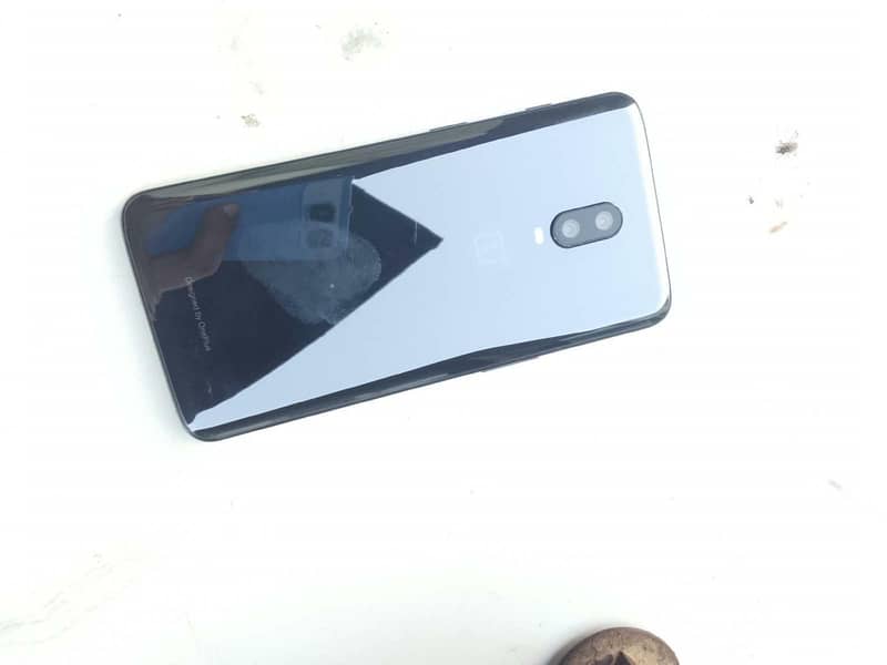 One Plus 6T 1