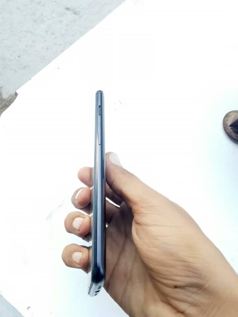 One Plus 6T 3
