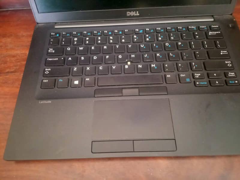 Laptop 0
