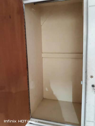 3 Door White Wooden Wardrobe / Almari - Neat & Clean - Nowshera
