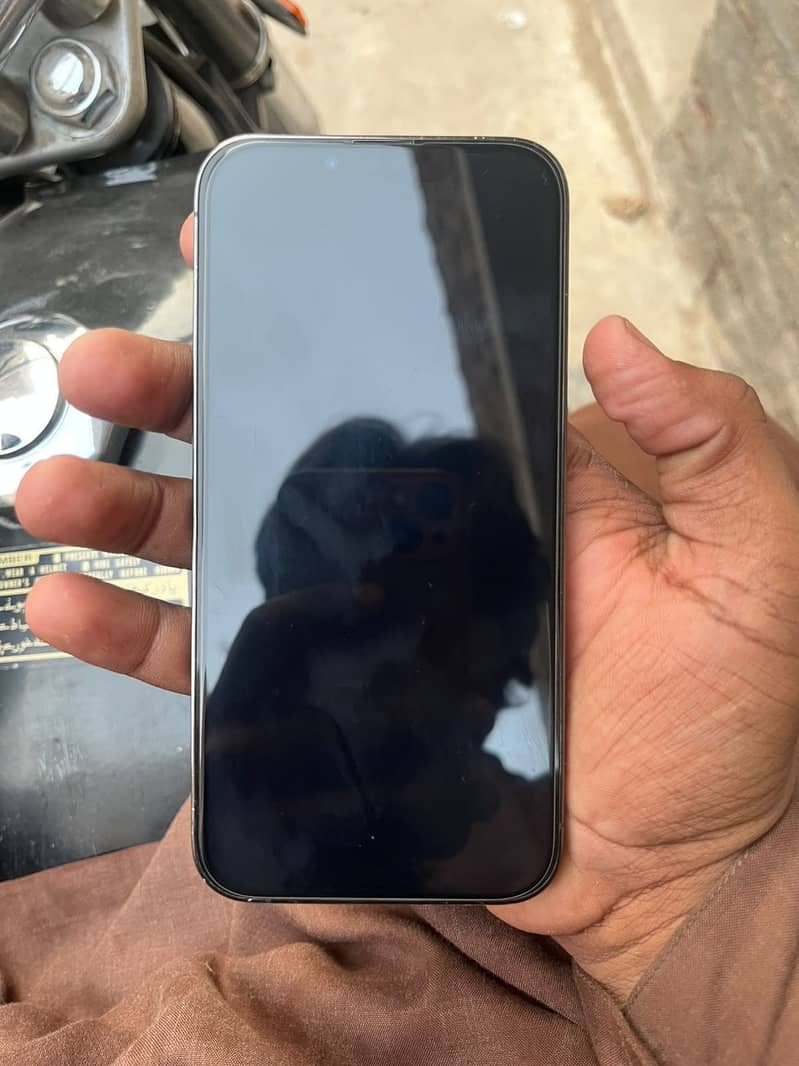 Apple iPhone 13 Pro 3