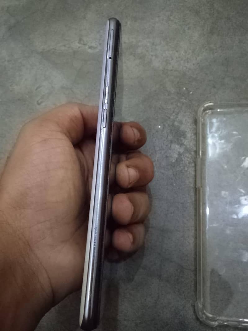 OPPO A95 7