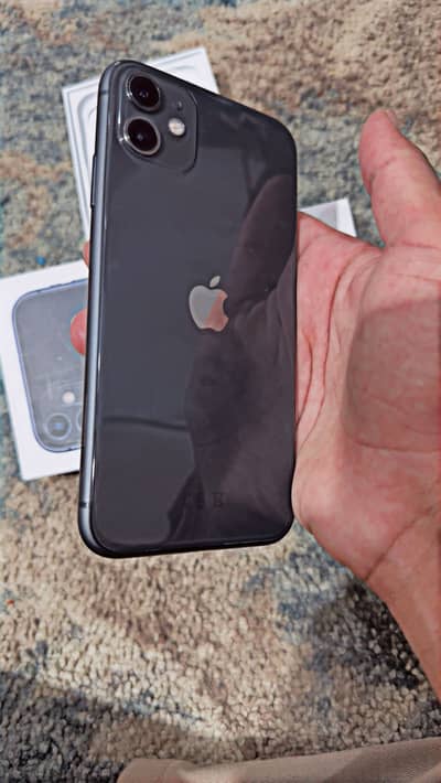 Apple iPhone 11 128gb | 93 % battery | 10/10