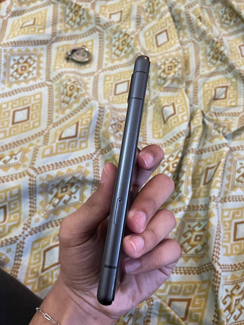 Google Pixel 7a 3