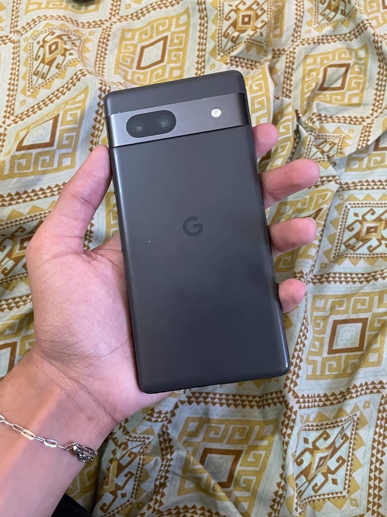 Google Pixel 7a 4