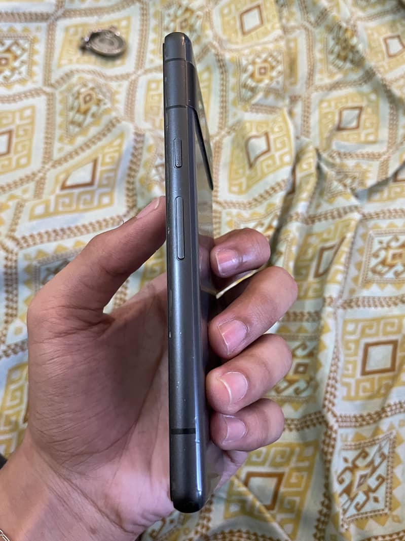 Google Pixel 7a 5