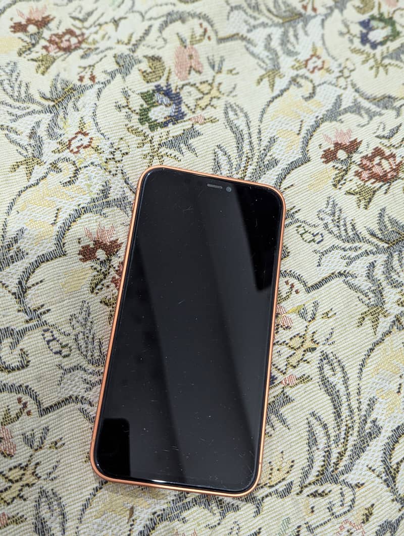 Apple iPhone 11 2