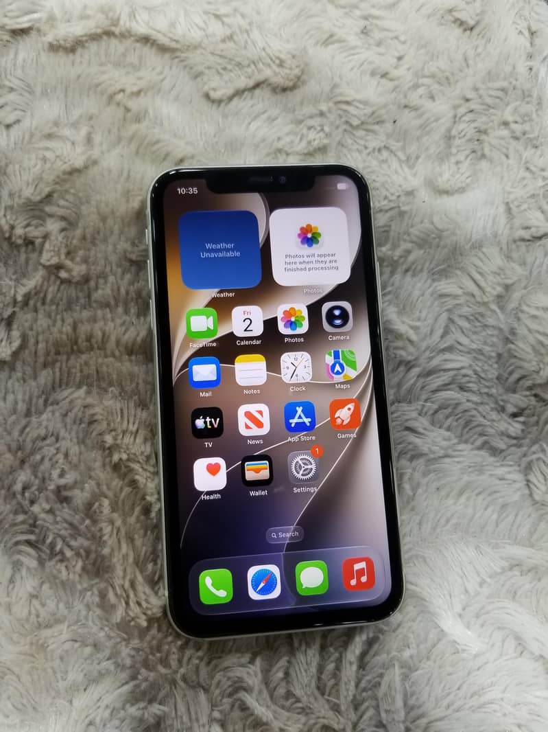 Apple iPhone 11 0