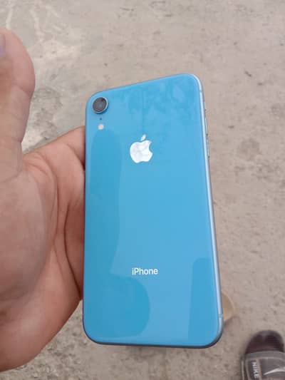 Apple iPhone XR