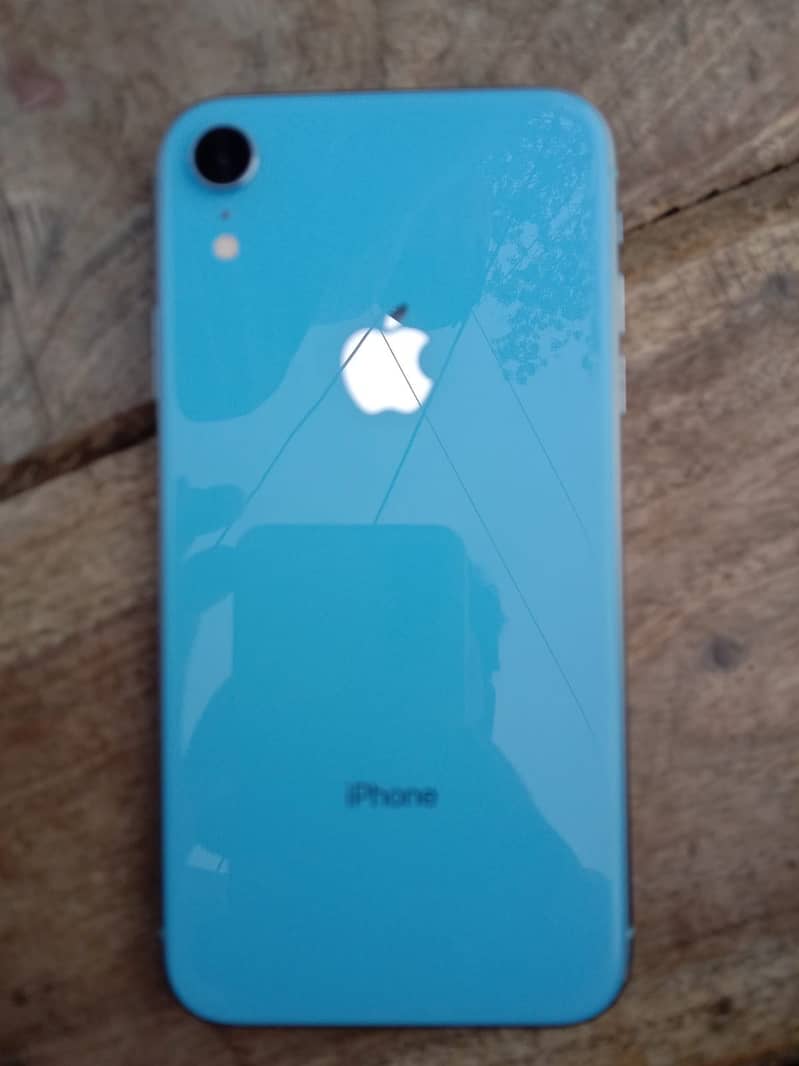 Apple iPhone XR 8