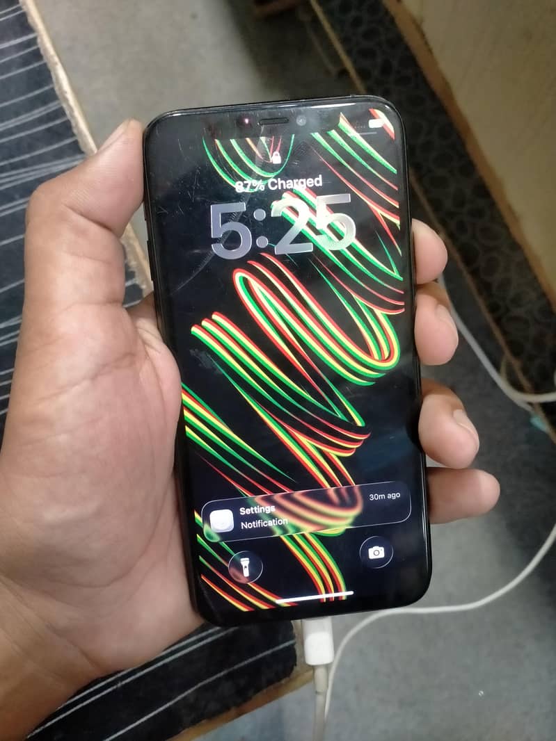 Apple iPhone 11 Pro 6