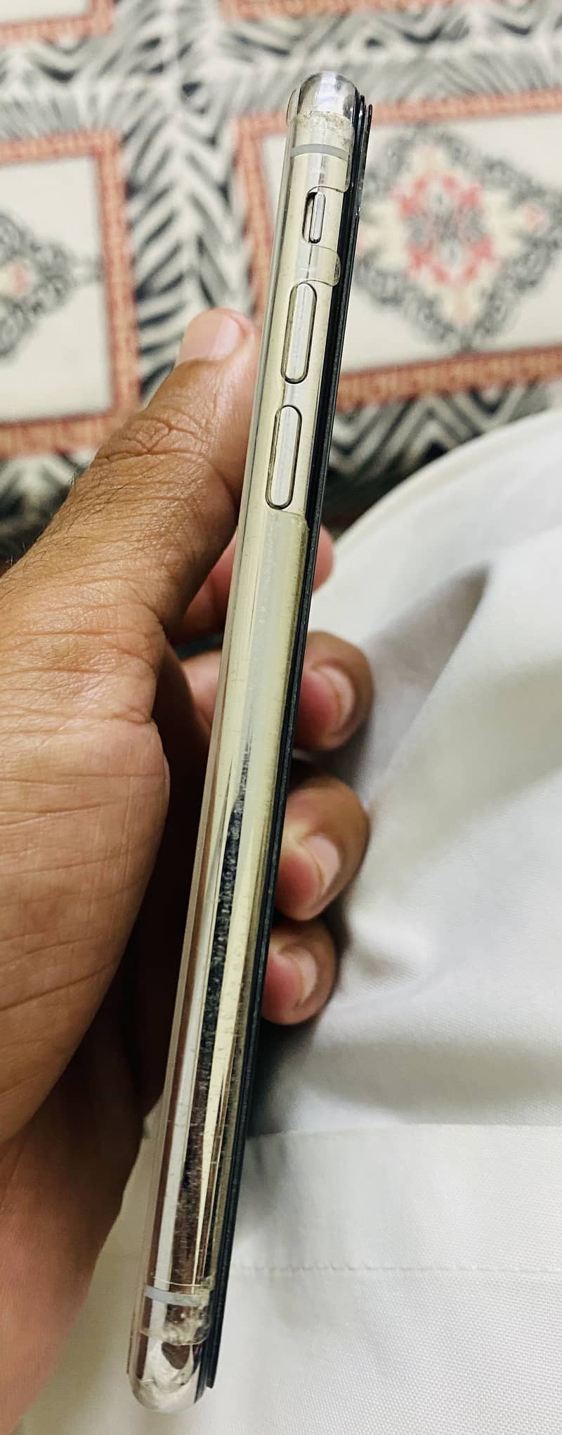 Apple iPhone X 3