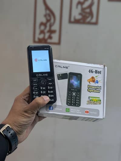 Calme Hot 4G hotspot Touch screen