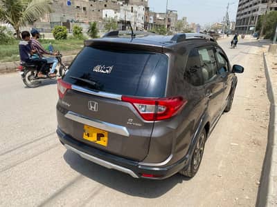 Honda BR-V 2018 S top of the line b2b original better than sianta free