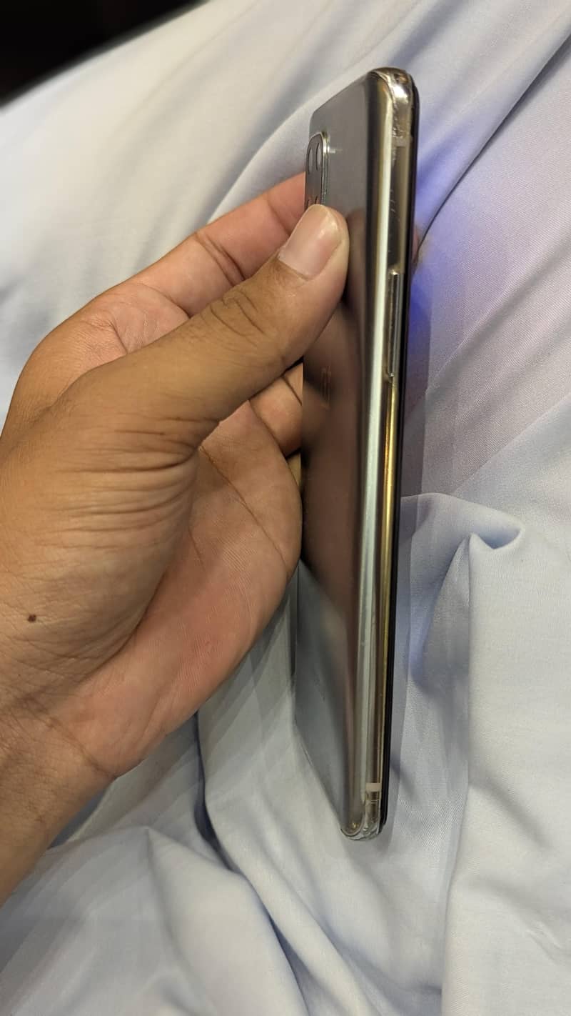 One Plus 8T 1