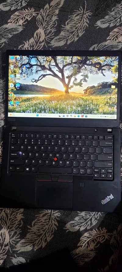 Lenovo t490 core i5 8th generation