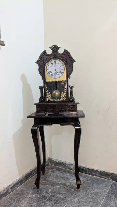 WAlTHAM CLOCK HandMade Clock ANTIQUE Piece