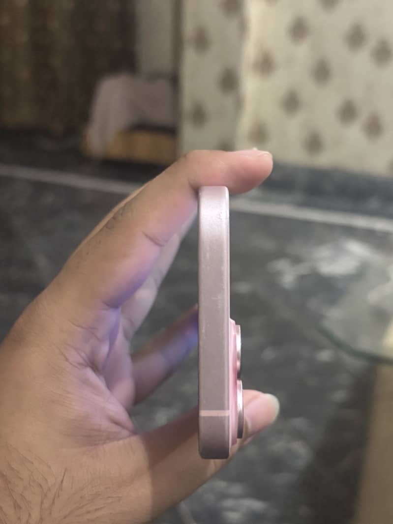 Apple iPhone 15 1
