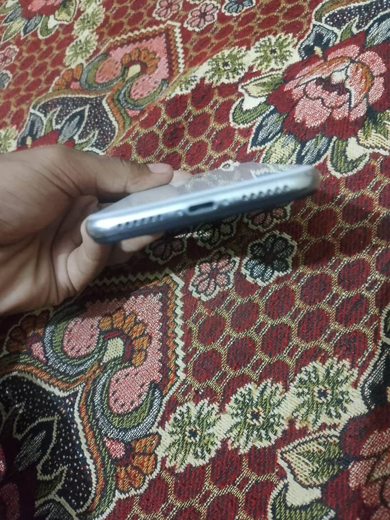 Apple iPhone X 1