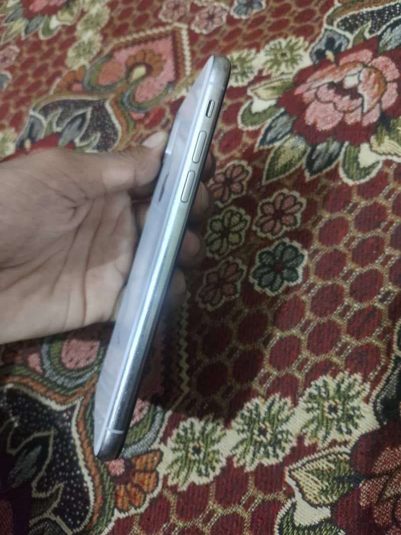 Apple iPhone X 5