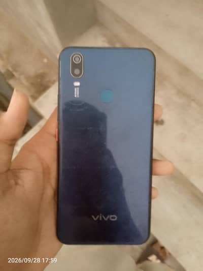 Vivo Y11