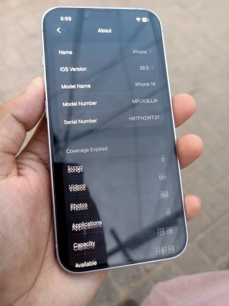 Apple iPhone 14 9