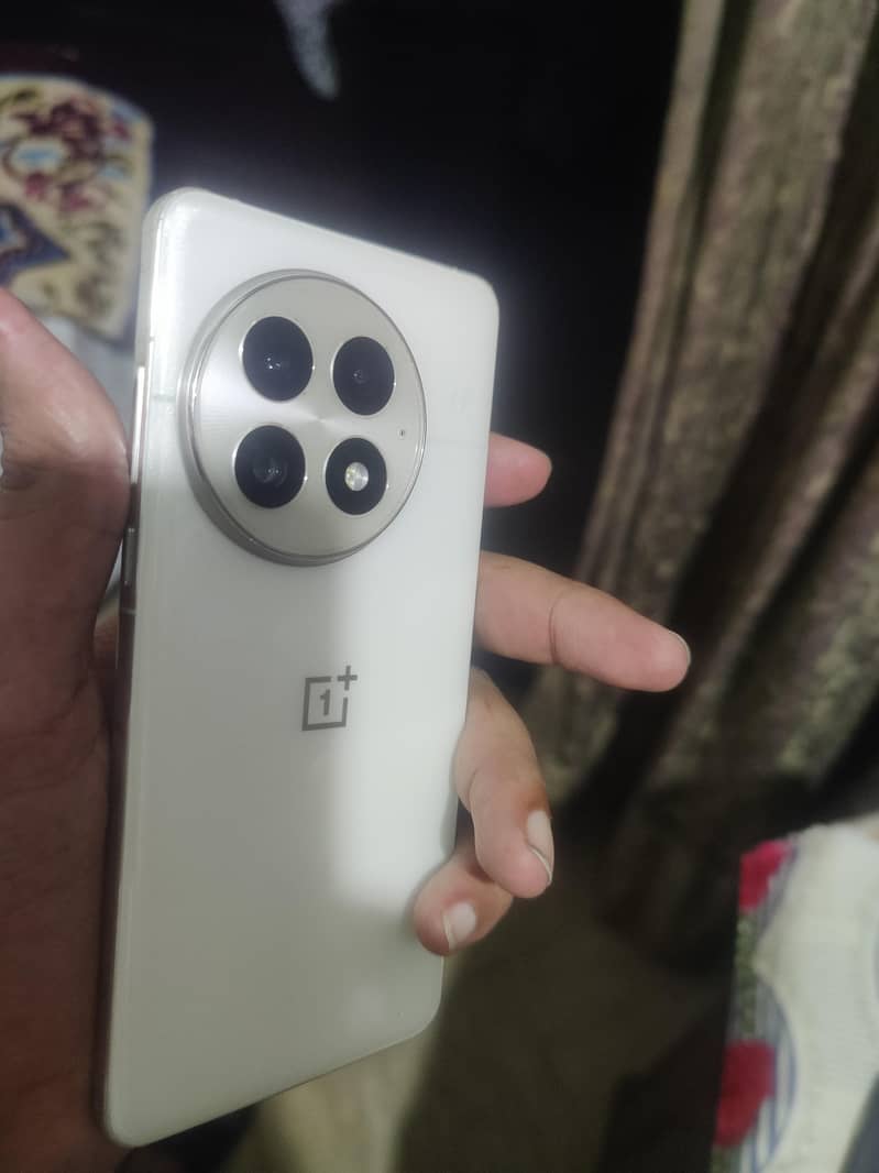 One Plus 13 3