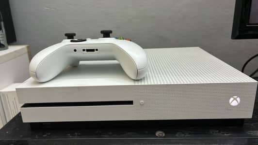 Xbox One S