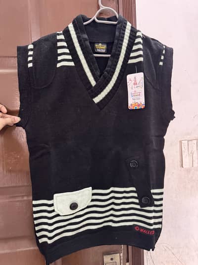 Half sleeves sweater for sale