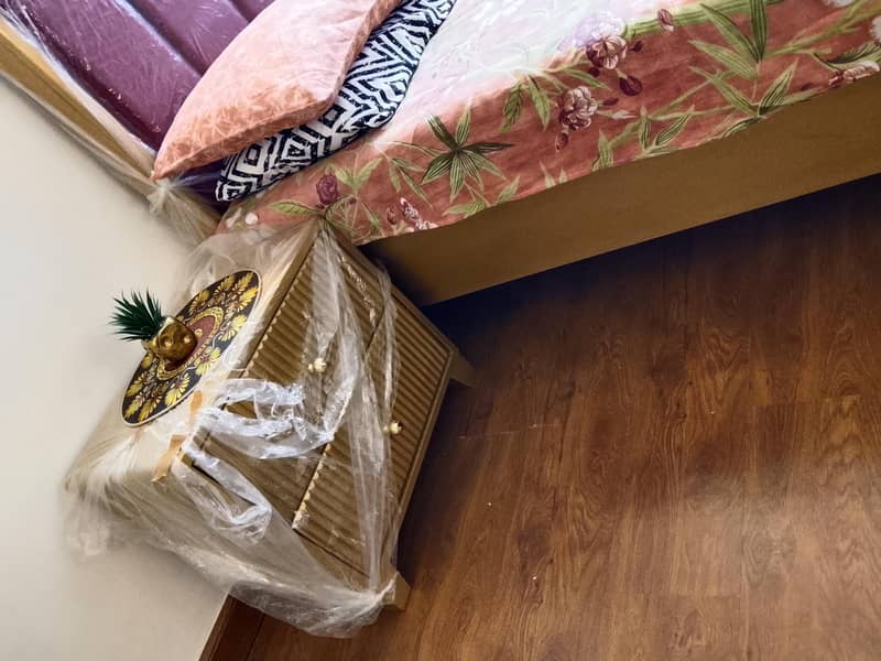 king size bed 6