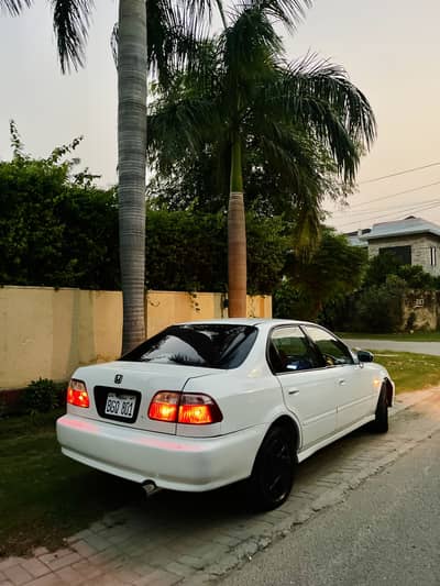Honda Civic VTi 2000 manual