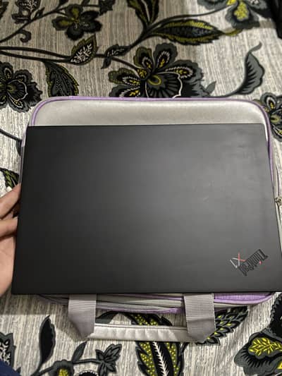 Lenovo Thinkpad X1 Carbon i5/10gen