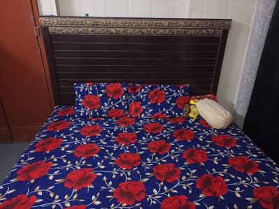 wooden bed 100 ok not break