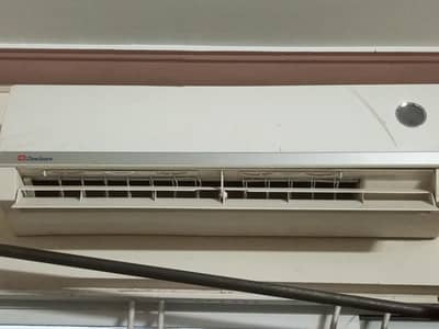 Dawlance 1.5 Ton Split AC Excellent Condition