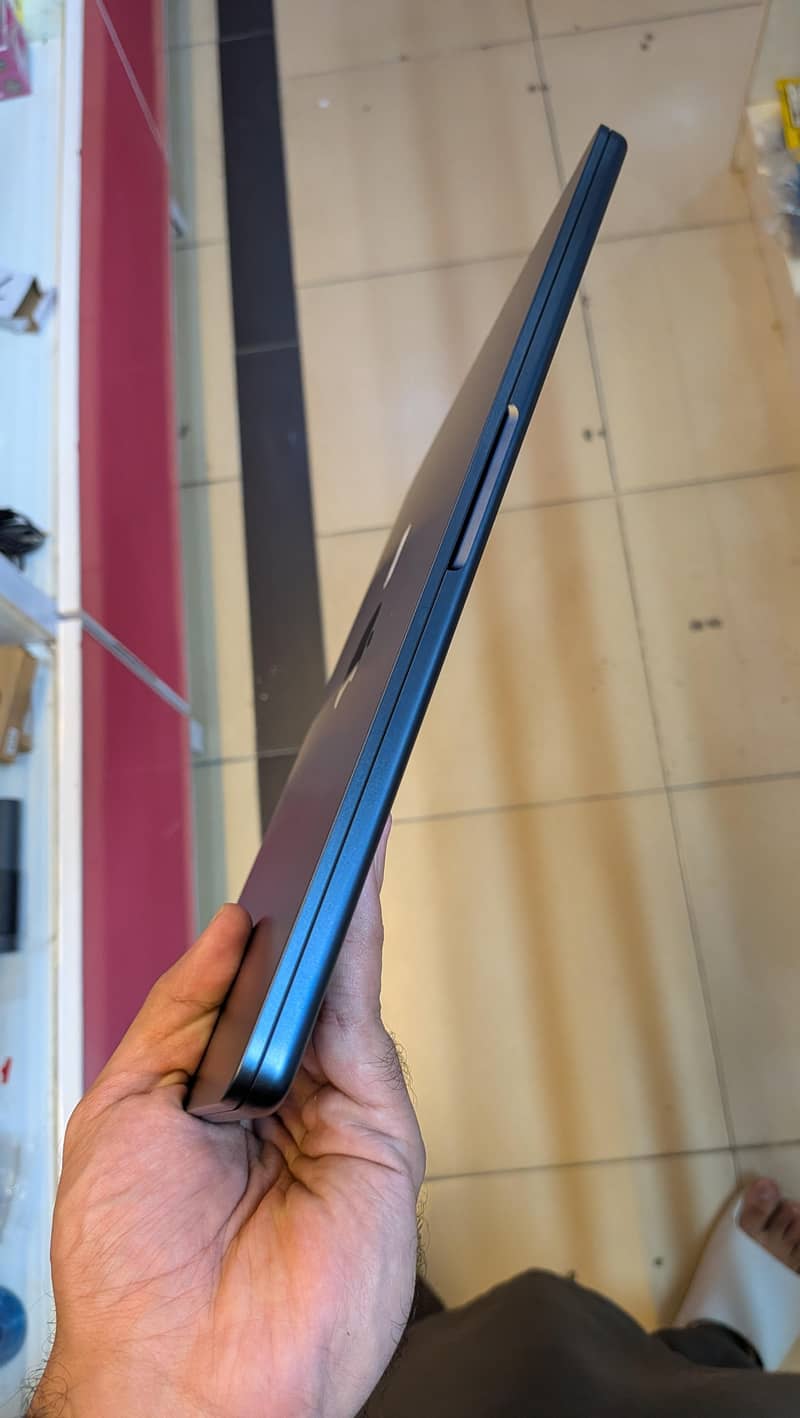 Macbook M5 Air 5